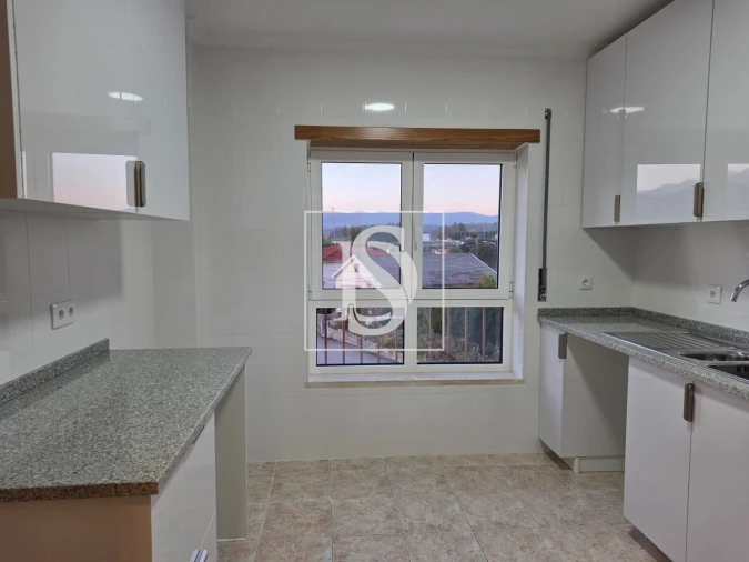 Apartamento T3 para Venda em Tondela e Nandufe Foto 3