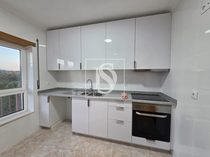 Apartamento T3 para Venda em Tondela e Nandufe Foto 2