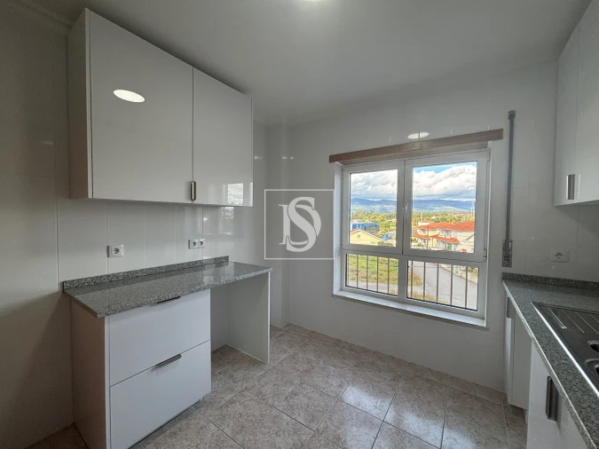 Apartamento T3 para Venda em Tondela e Nandufe Foto 4