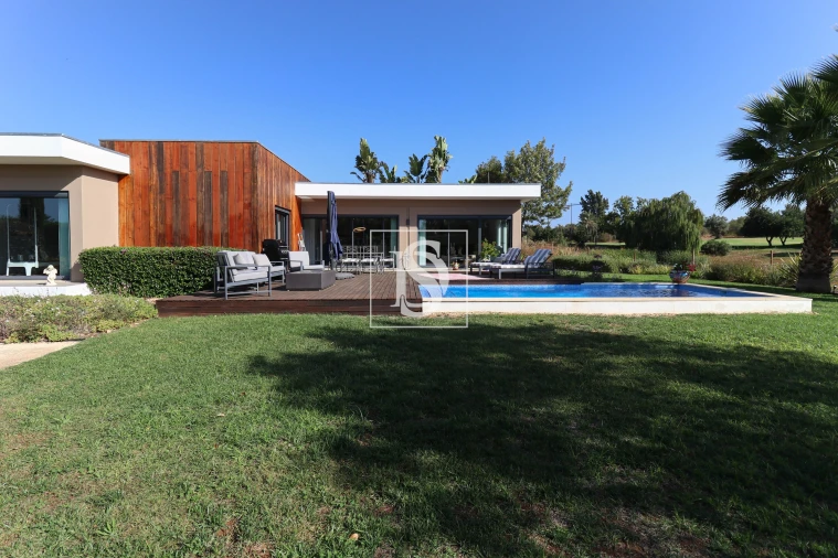 Moradia T3 para Venda em São Silvestre Foto 16