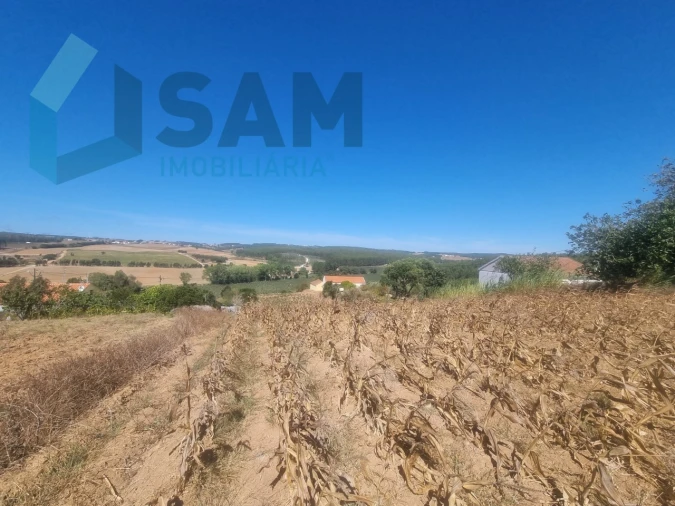 Terreno para Venda em Campelos e Outeiro da Cabeça Foto 2