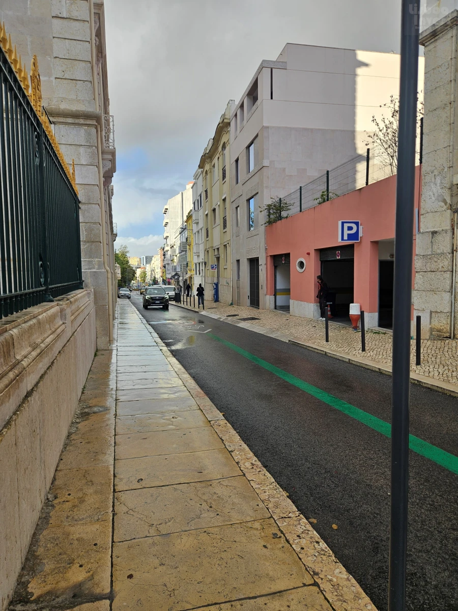 Apartamento T2 para Arrendamento em Avenidas Novas Foto 40