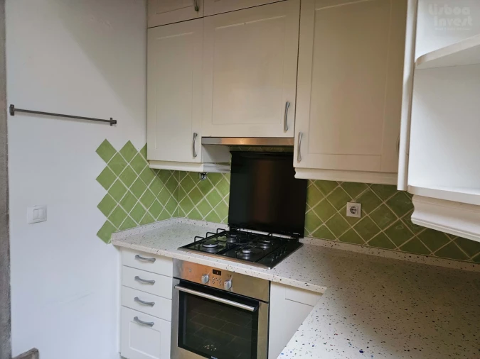 Apartamento T2 para Arrendamento em Avenidas Novas Foto 35