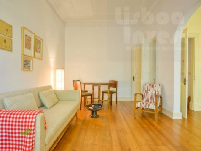 Apartamento T2 para Arrendamento em Avenidas Novas Foto 6