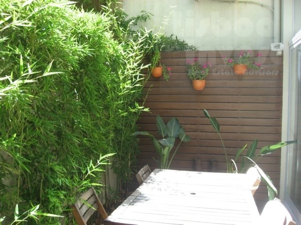 Apartamento T2 para Arrendamento em Avenidas Novas Foto 12