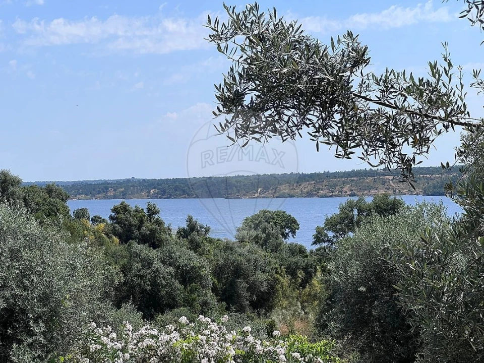 Moradia T3 para Venda em Montargil Foto 11