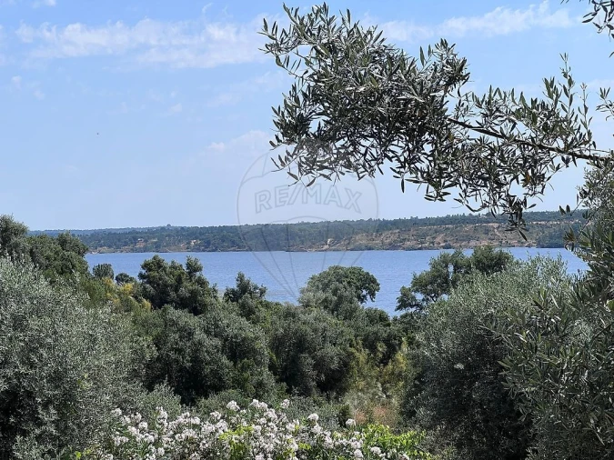 Moradia T3 para Venda em Montargil Foto 11