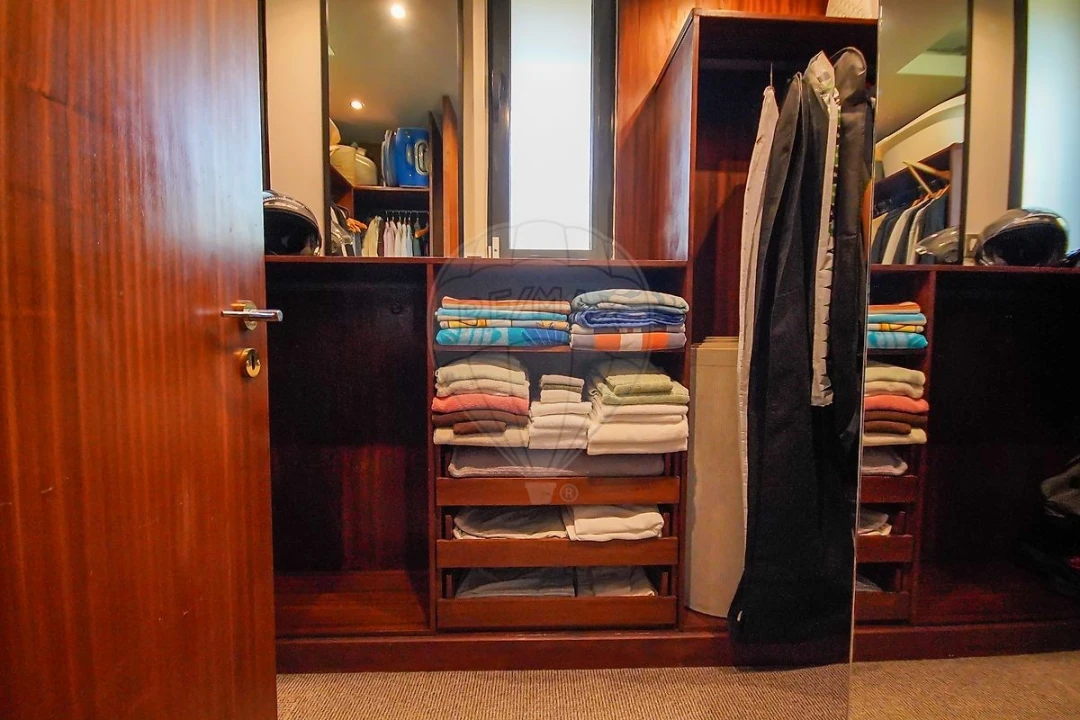 Moradia T6 para Venda em Agualva e Mira-Sintra Foto 21