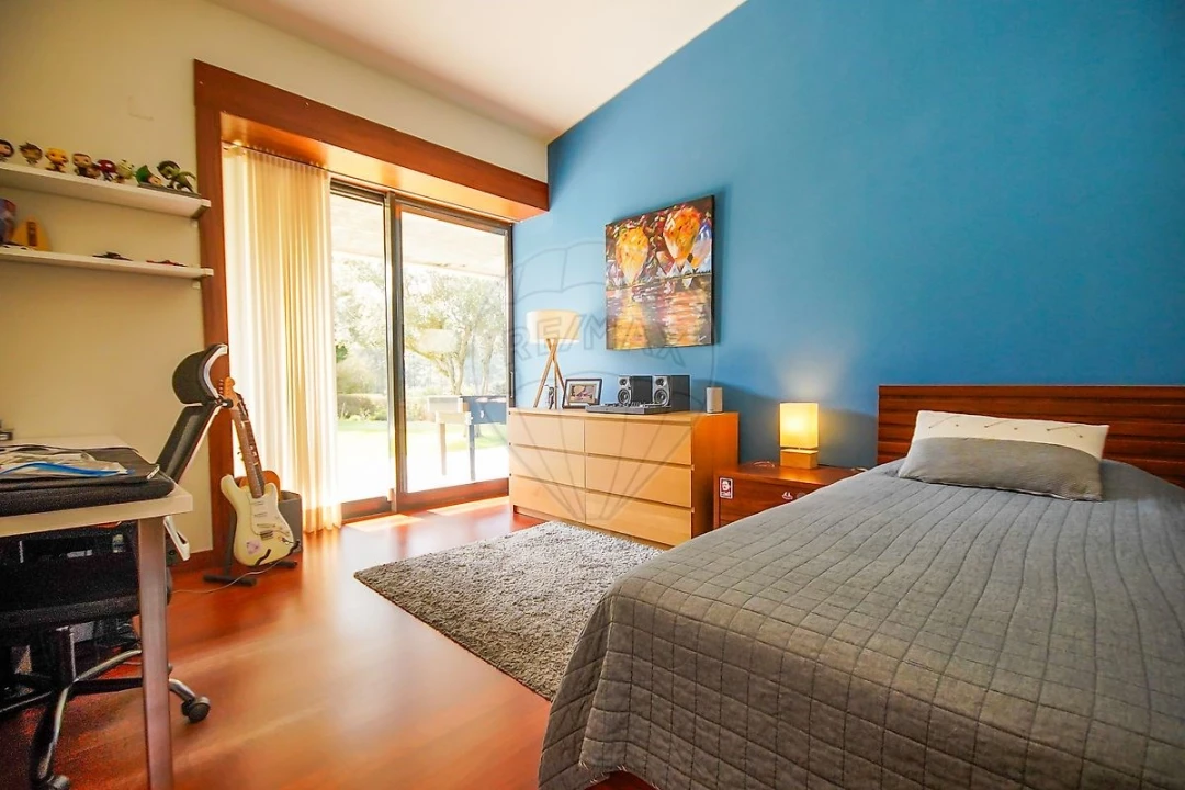 Moradia T6 para Venda em Agualva e Mira-Sintra Foto 20