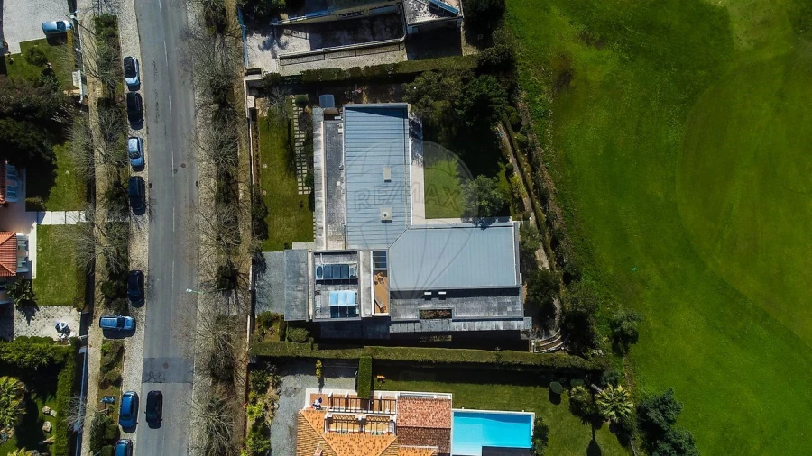 Moradia T6 para Venda em Agualva e Mira-Sintra Foto 30