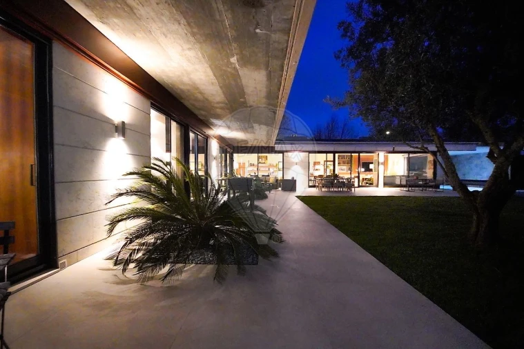 Moradia T6 para Venda em Agualva e Mira-Sintra Foto 5