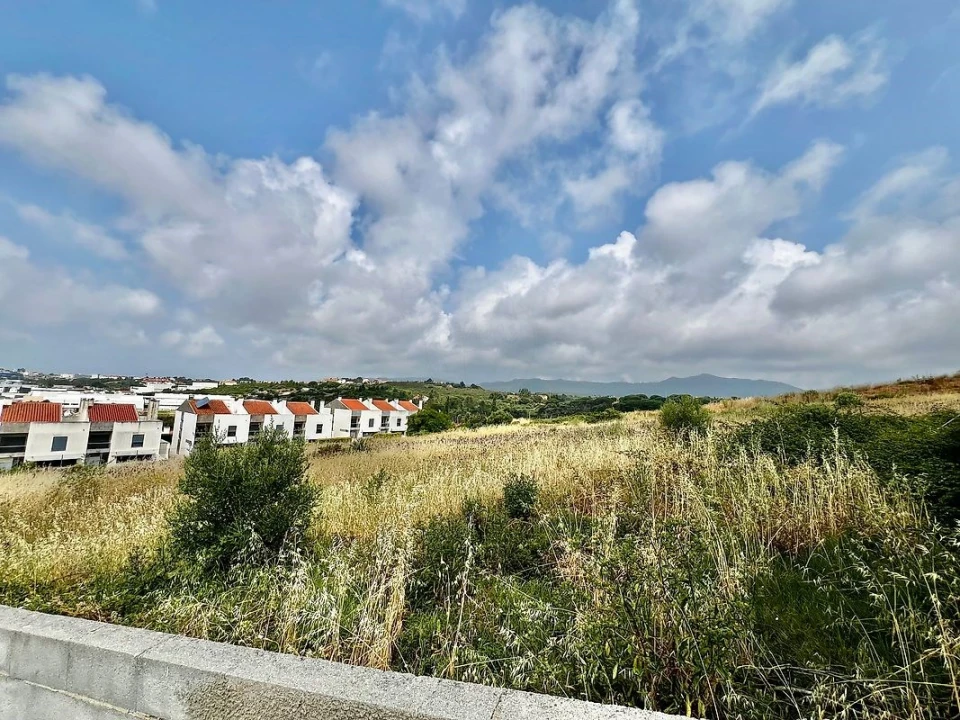 Terreno para Venda em Alcabideche Foto 4