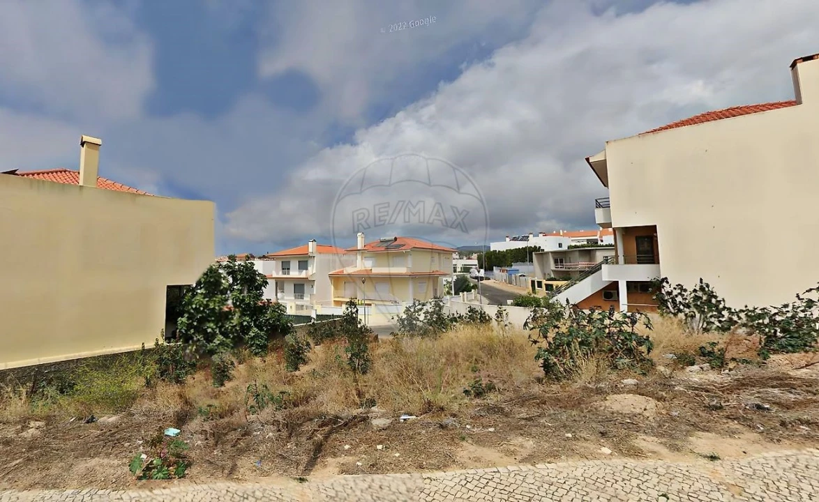 Terreno para Venda em Alcabideche Foto 1