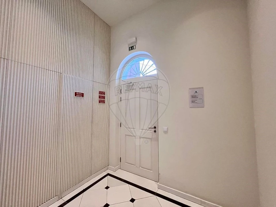 Apartamento T3 para Venda em Cascais e Estoril Foto 3