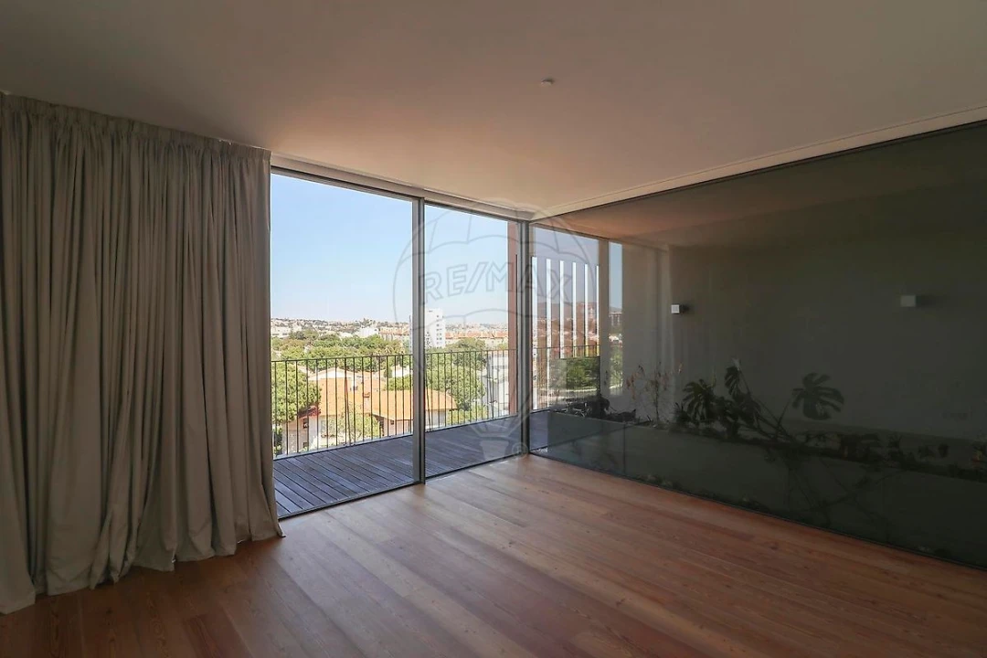 Apartamento T4 para Venda em Cascais e Estoril Foto 22