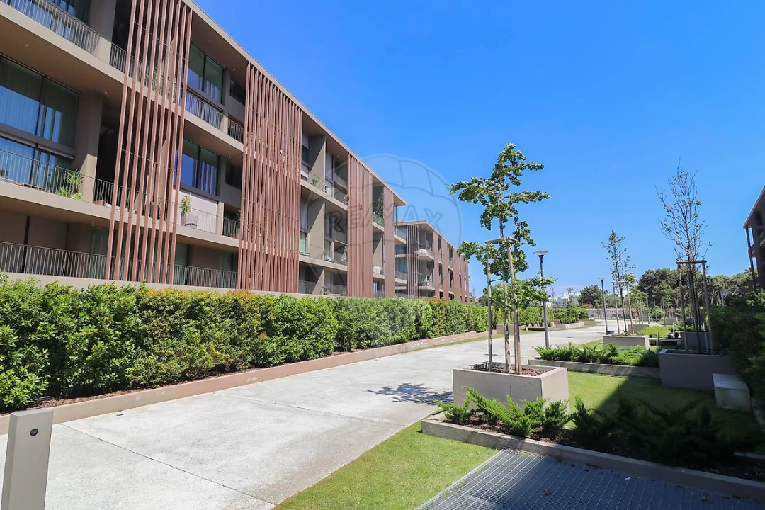 Apartamento T4 para Venda em Cascais e Estoril Foto 3