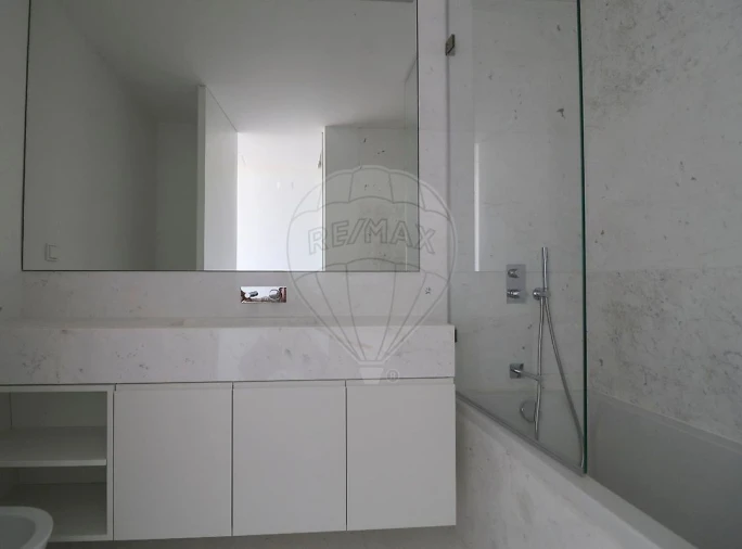 Apartamento T4 para Venda em Cascais e Estoril Foto 34