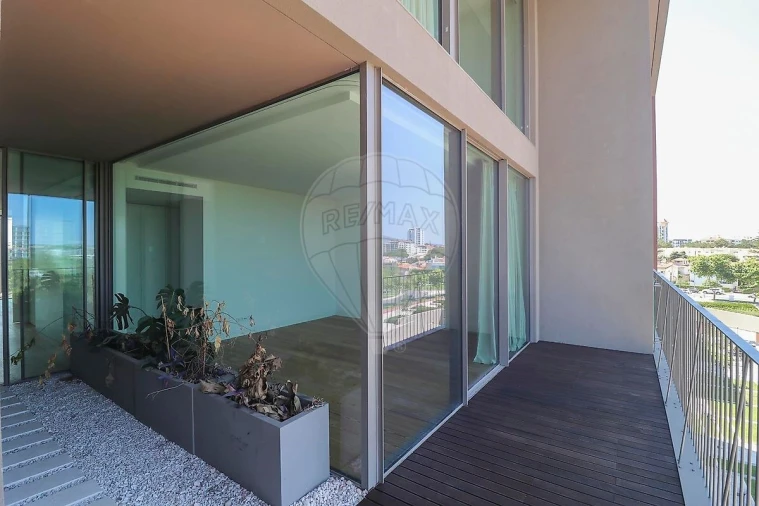 Apartamento T4 para Venda em Cascais e Estoril Foto 24