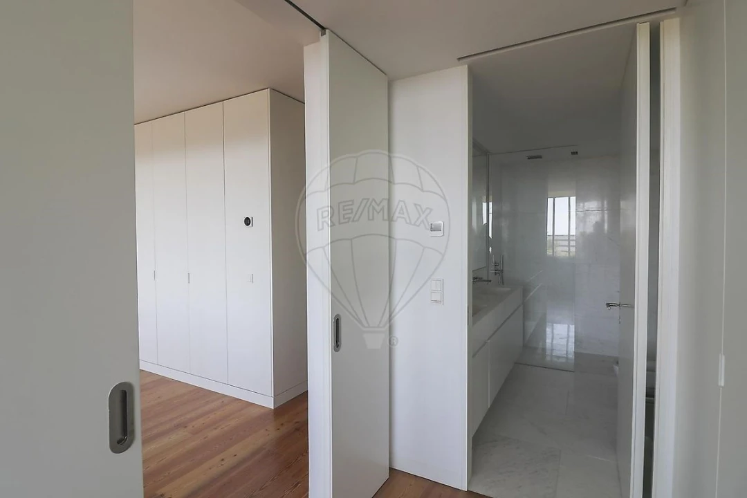 Apartamento T4 para Venda em Cascais e Estoril Foto 30