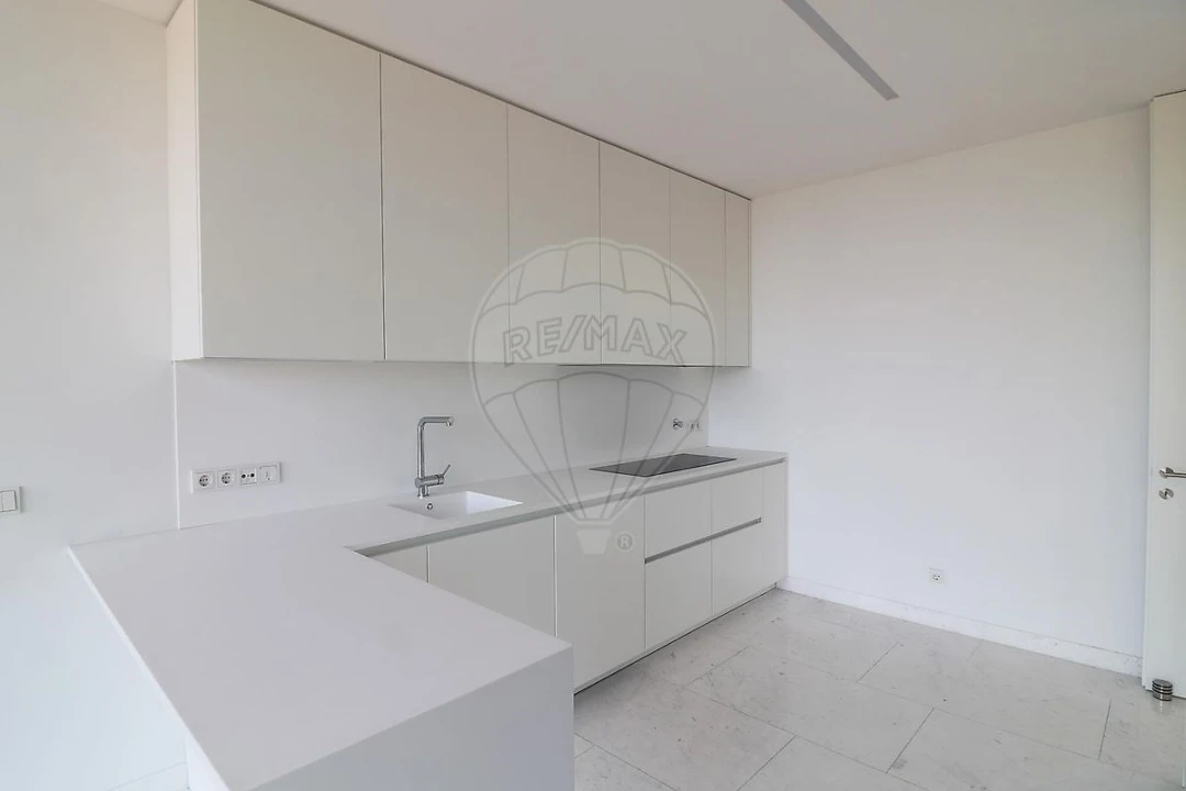Apartamento T4 para Venda em Cascais e Estoril Foto 19