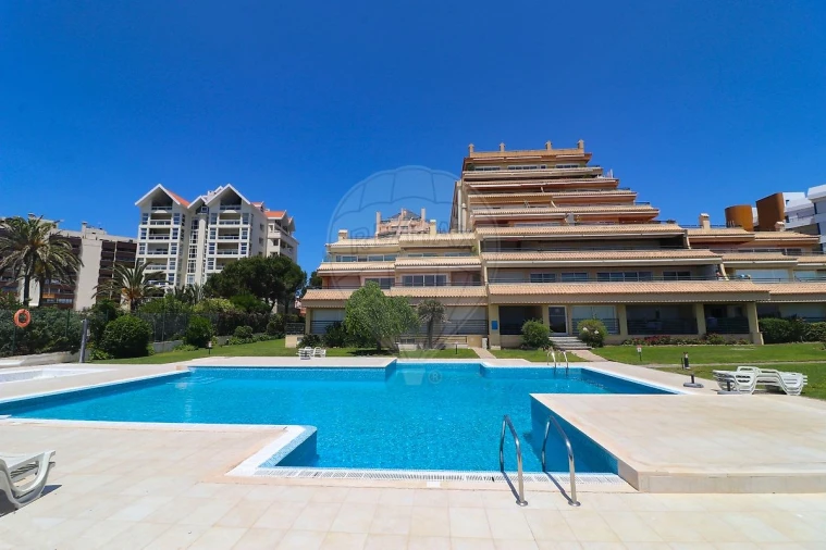 Apartamento T2 para Venda em Cascais e Estoril Foto 2
