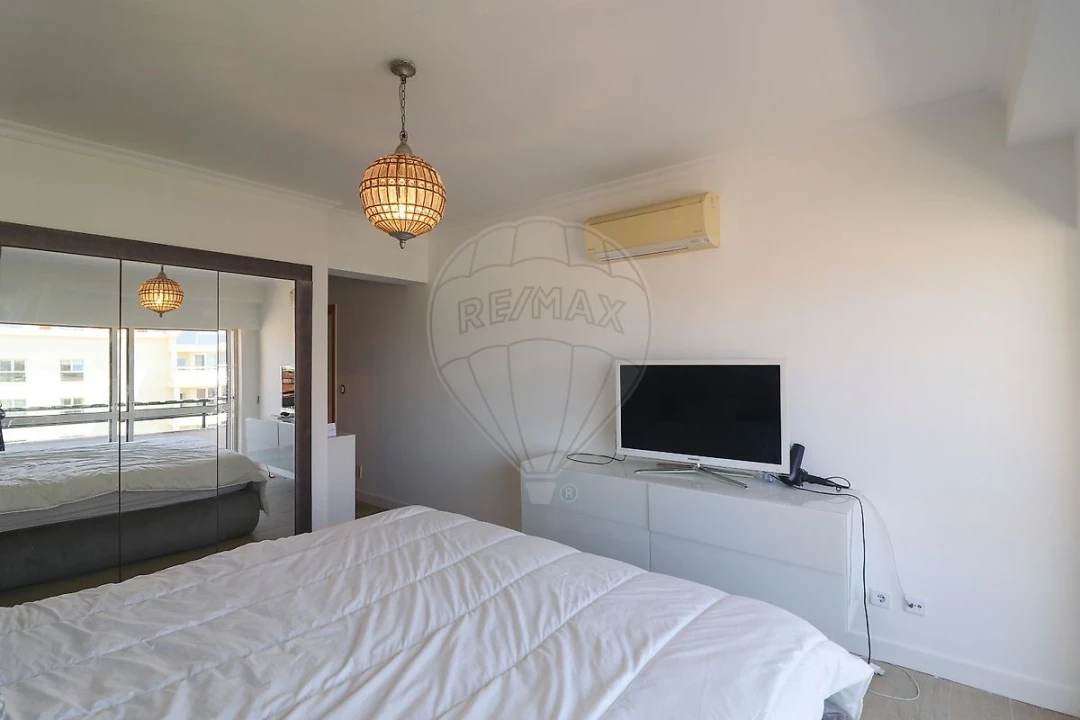 Apartamento T2 para Venda em Cascais e Estoril Foto 17