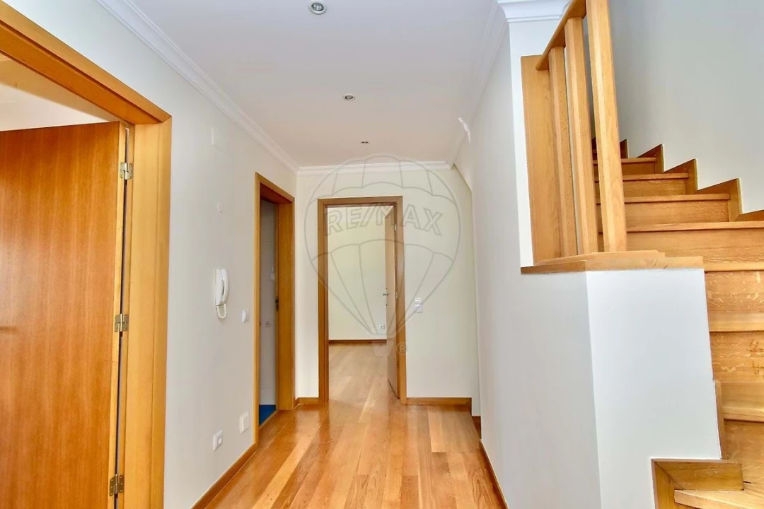 Apartamento T4 para Venda em Cascais e Estoril Foto 22