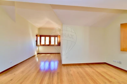 Apartamento T4 para Venda em Cascais e Estoril