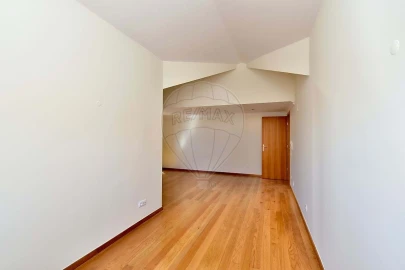 Apartamento T4 para Venda em Cascais e Estoril