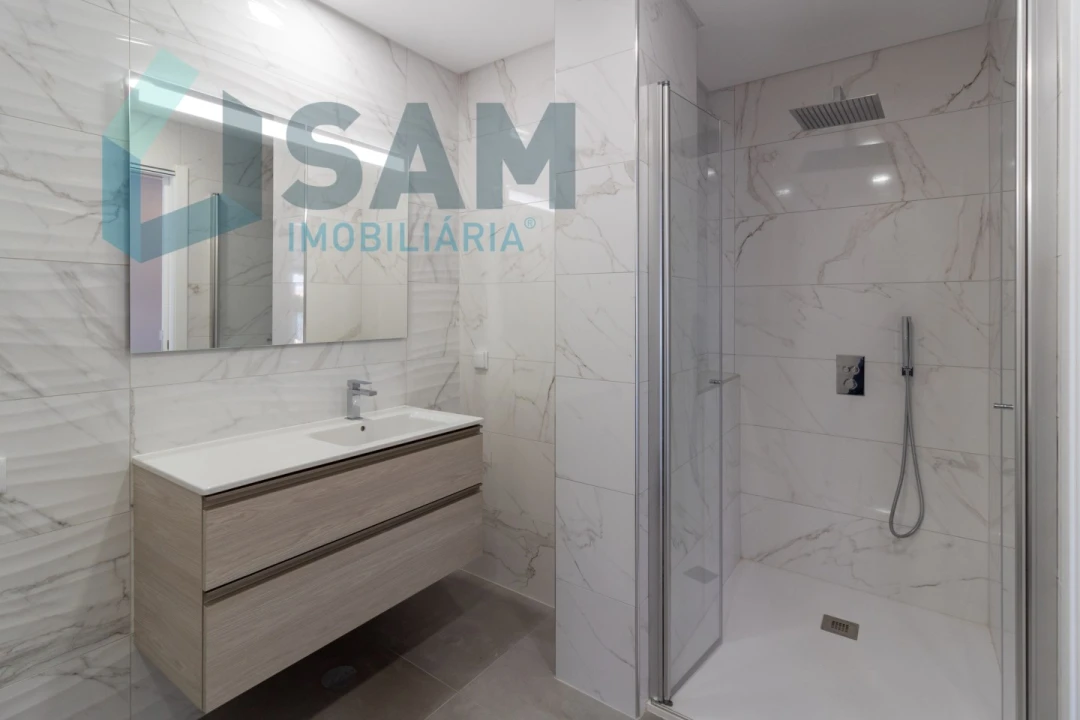 Apartamento T2 para Venda em Lourinhã e Atalaia Foto 15