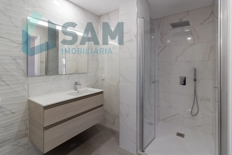 Apartamento T2 para Venda em Lourinhã e Atalaia Foto 15