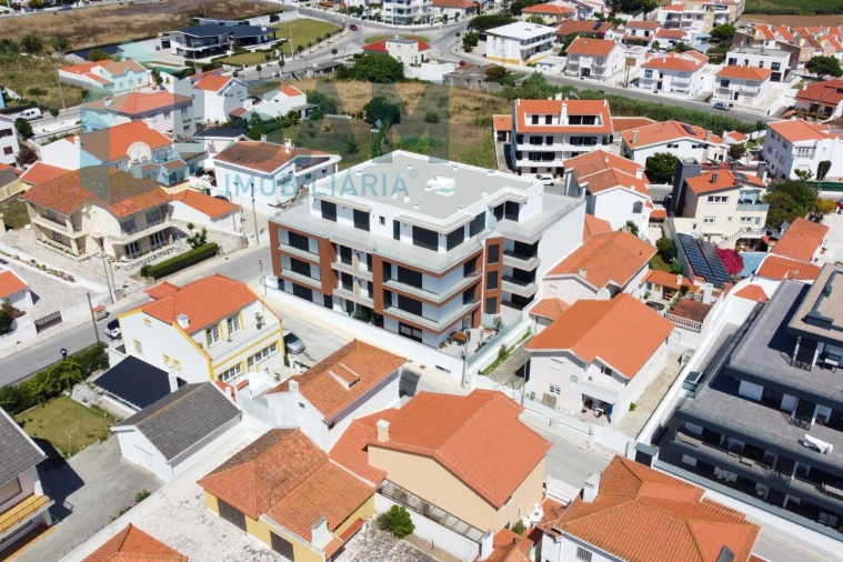 Apartamento T2 para Venda em Lourinhã e Atalaia Foto 23