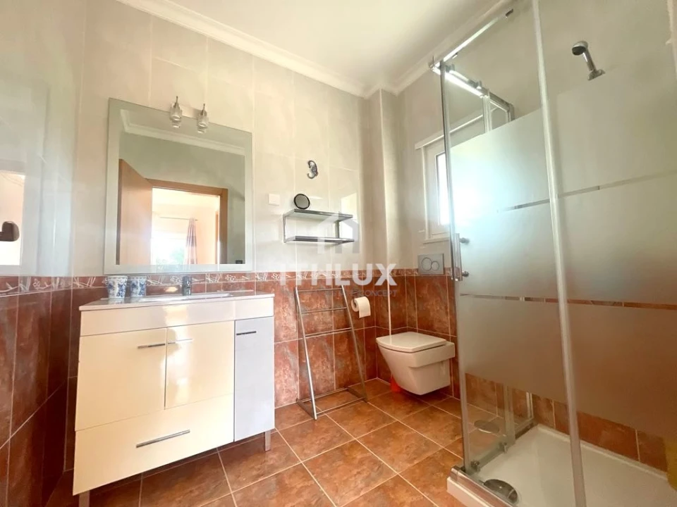 Moradia T4 para Venda em Vila Nova de Cacela Foto 36