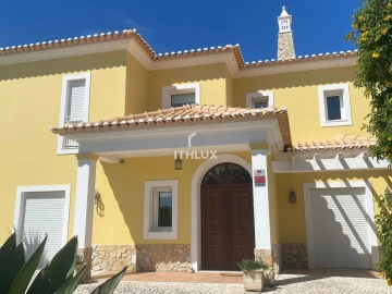Moradia T4 para Venda em Vila Nova de Cacela