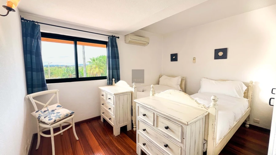 Apartamento T3 para Venda em Quarteira Foto 18