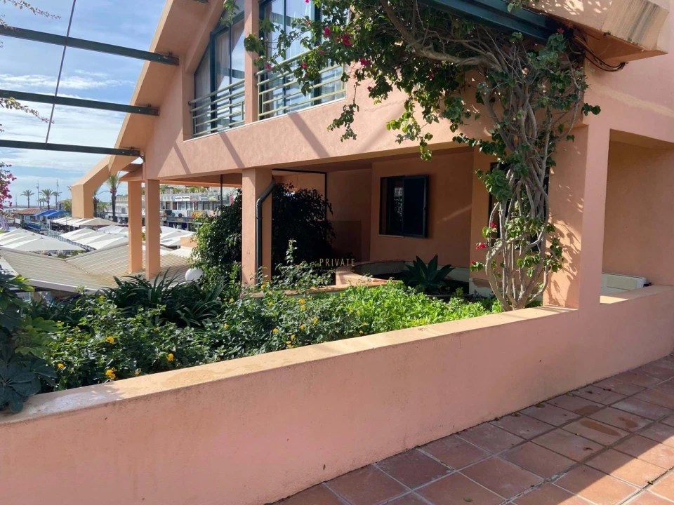 Apartamento T2 para Venda em Quarteira Foto 41