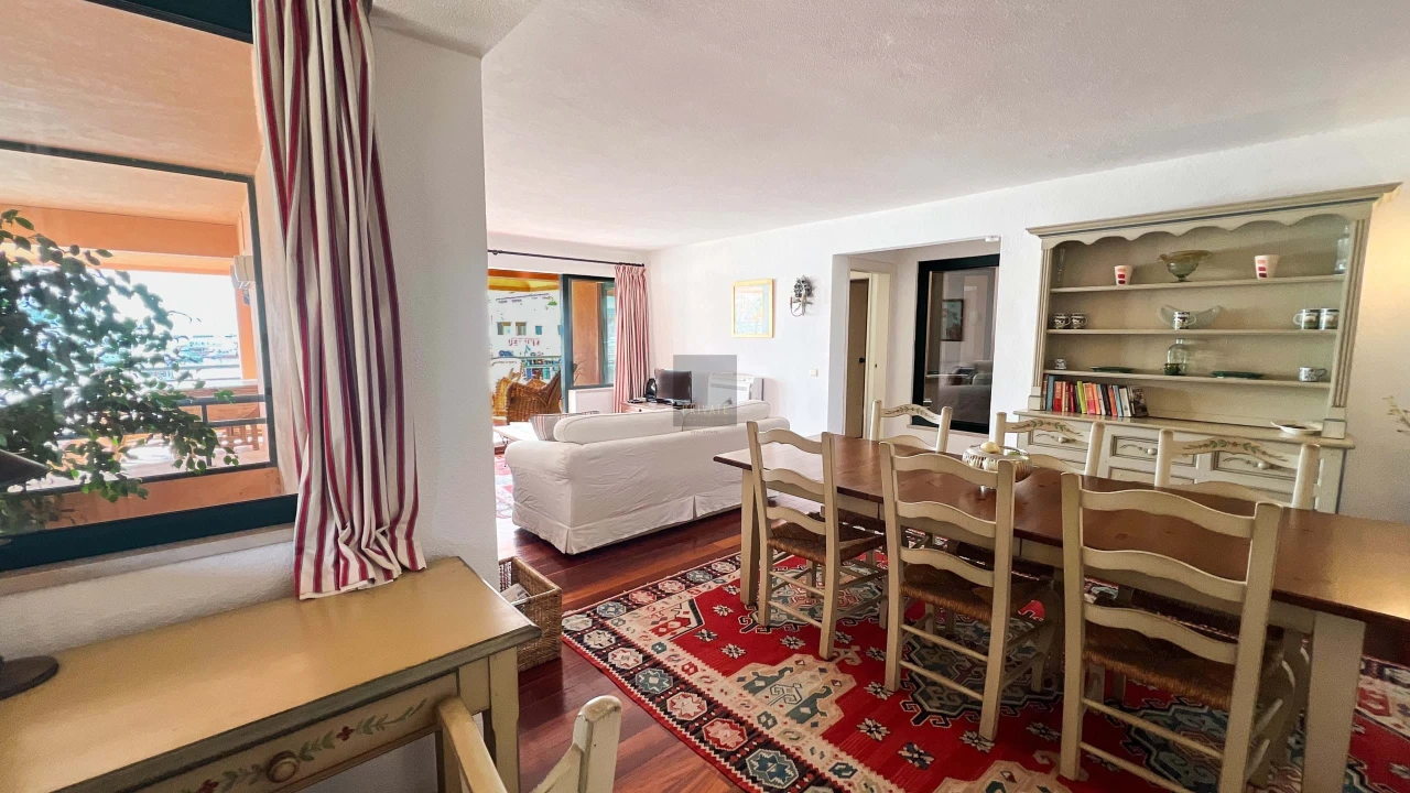 Apartamento T2 para Venda em Quarteira Foto 12