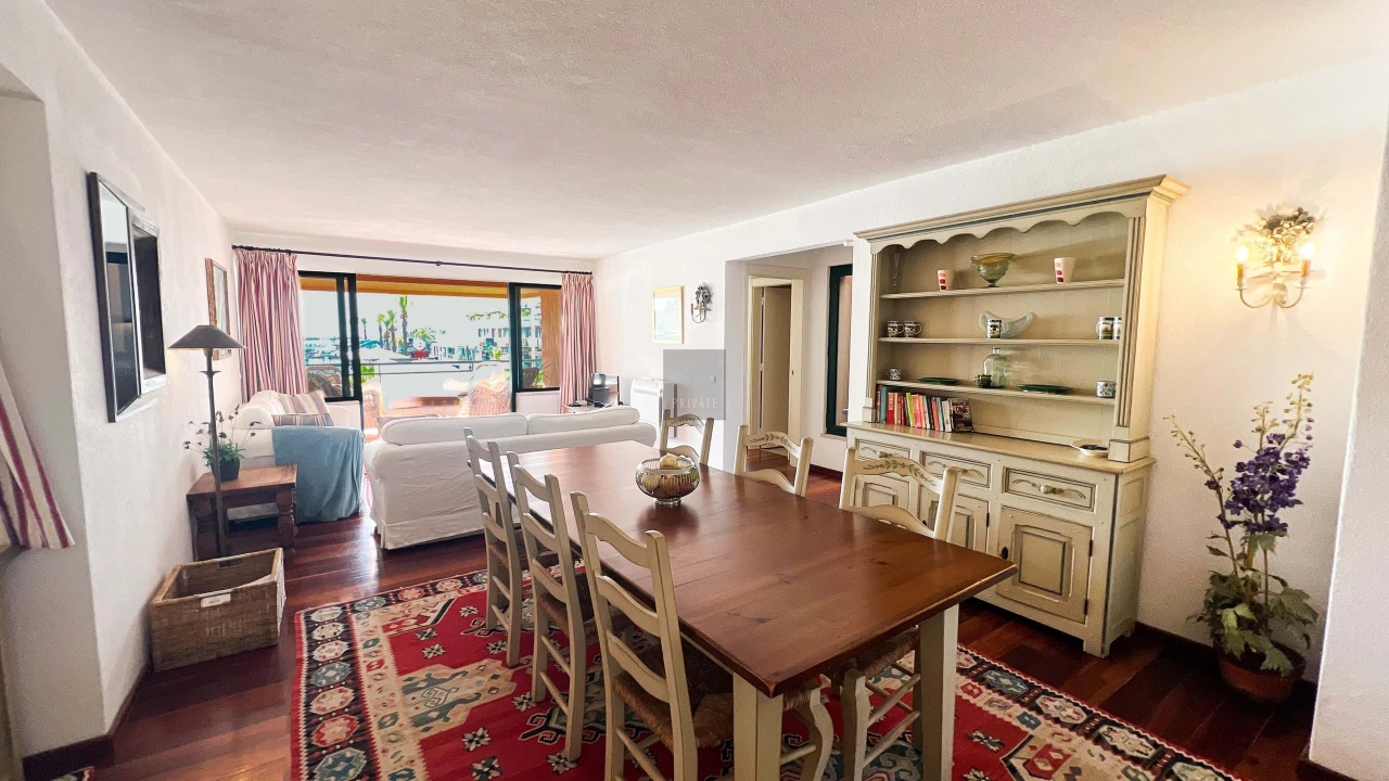 Apartamento T2 para Venda em Quarteira Foto 6