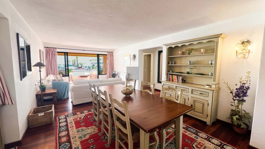 Apartamento T2 para Venda em Quarteira Foto 6