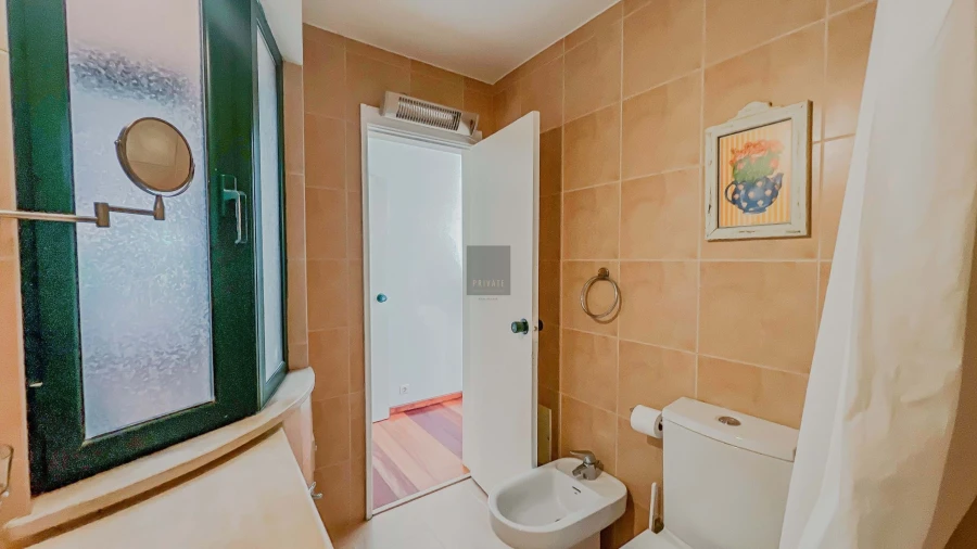 Apartamento T2 para Venda em Quarteira Foto 30