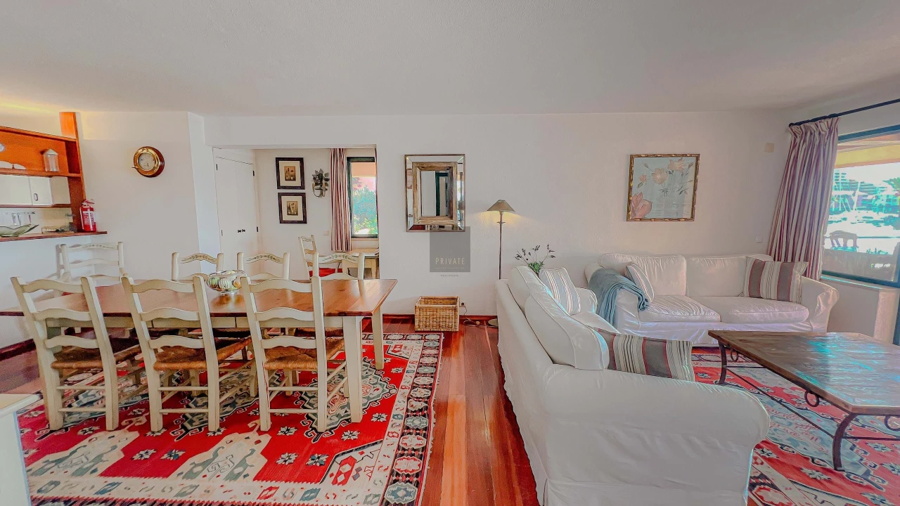 Apartamento T2 para Venda em Quarteira Foto 13