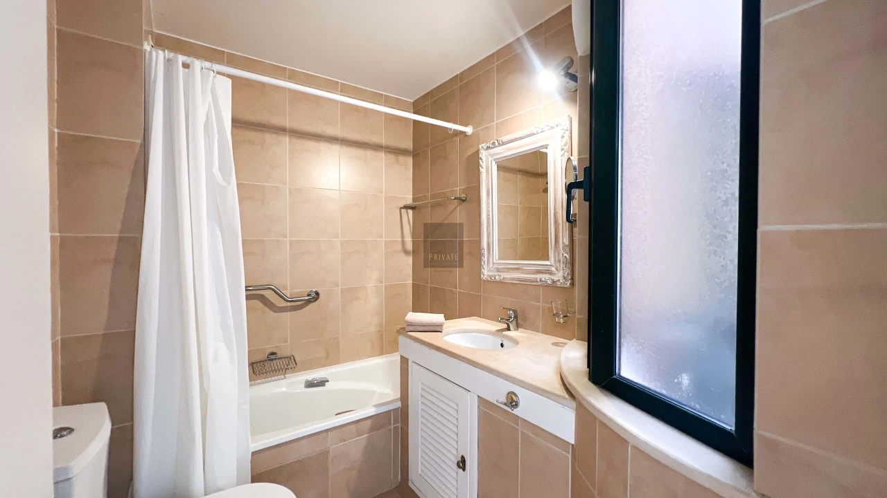 Apartamento T2 para Venda em Quarteira Foto 29