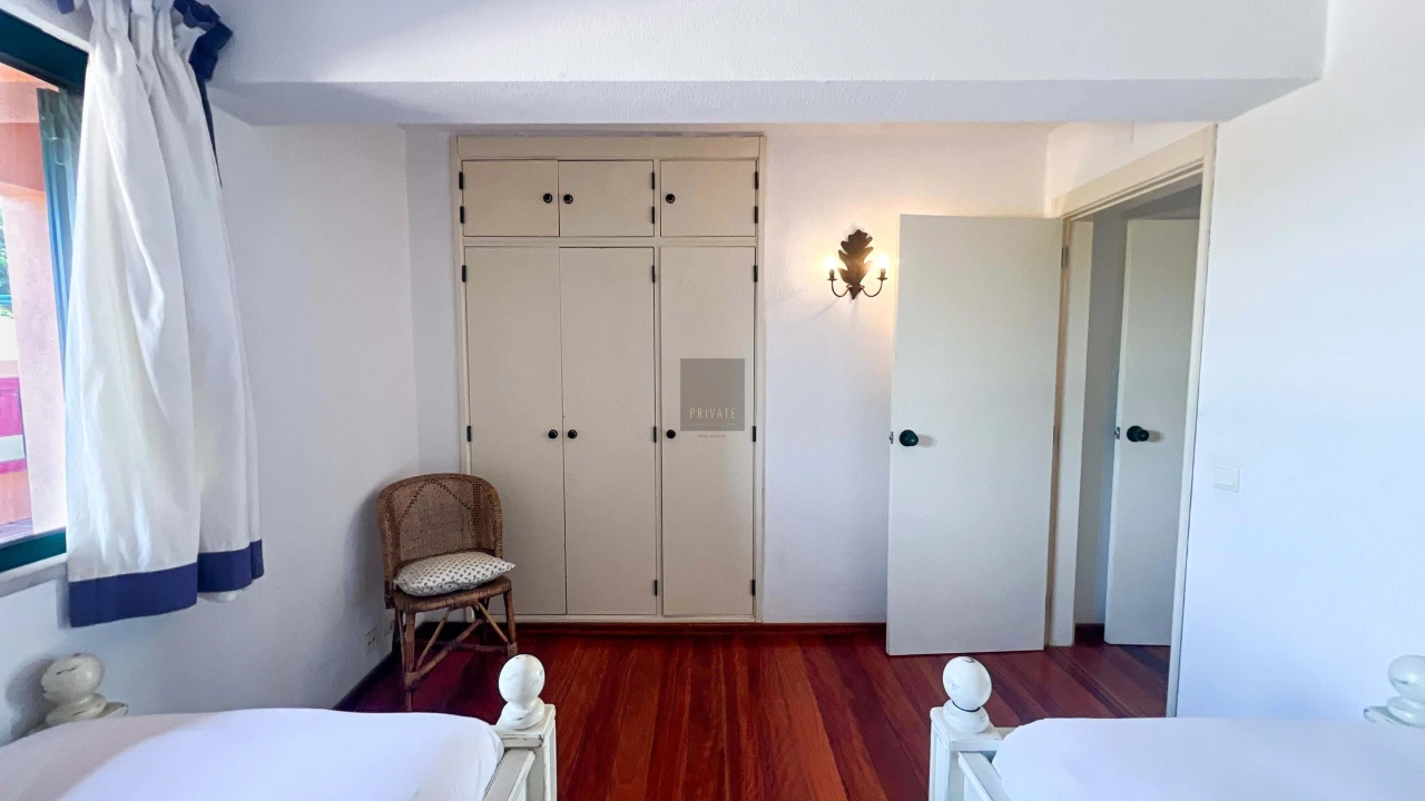 Apartamento T2 para Venda em Quarteira Foto 25