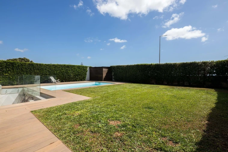 Moradia T4 para Venda em Carcavelos e Parede Foto 36