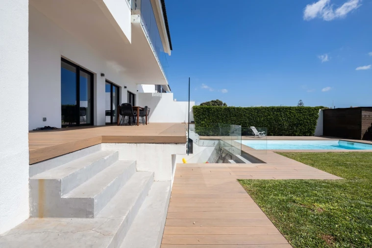 Moradia T4 para Venda em Carcavelos e Parede Foto 4