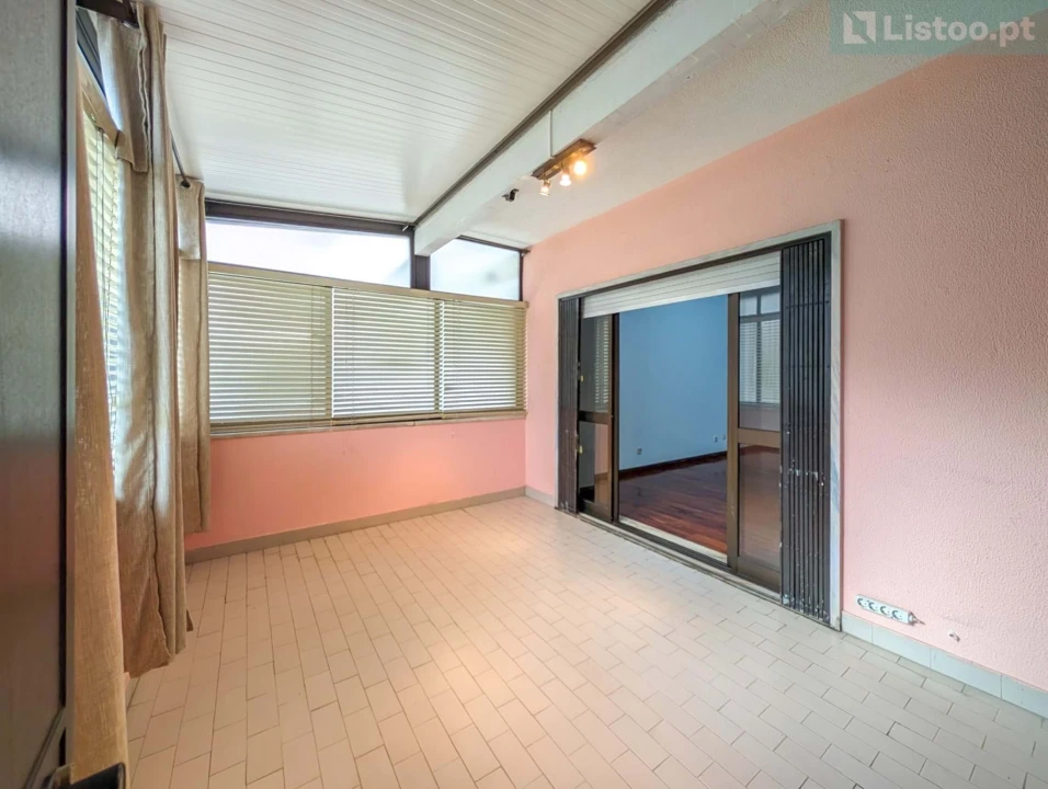 Apartamento T3 para Venda em Carnide Foto 32