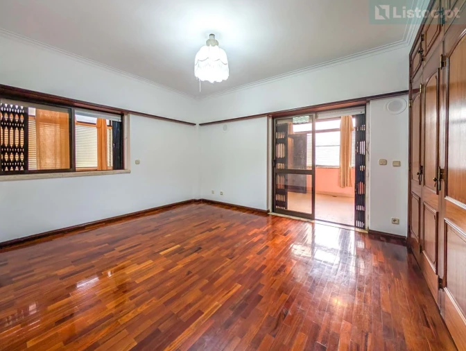 Apartamento T3 para Venda em Carnide Foto 21