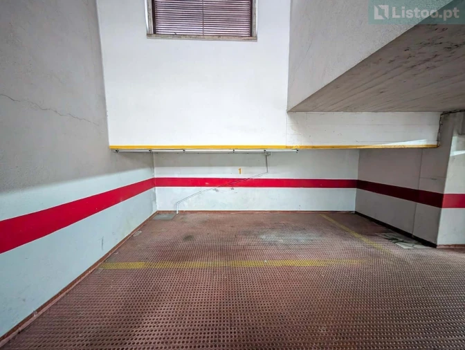 Apartamento T3 para Venda em Carnide Foto 40