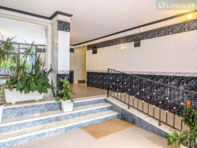 Apartamento T3 para Venda em Carnide Foto 36