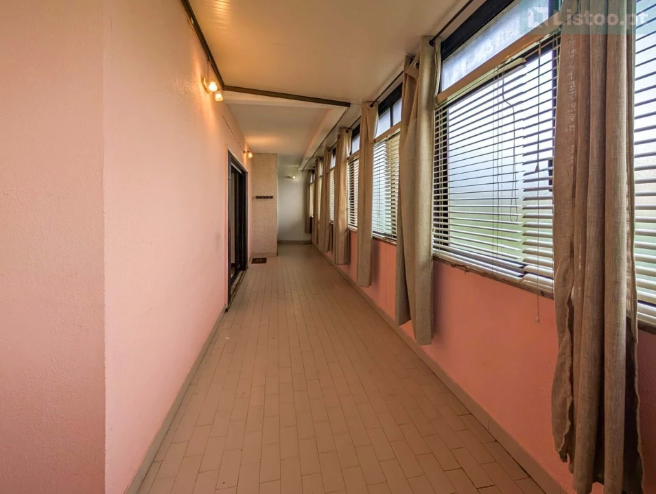 Apartamento T3 para Venda em Carnide Foto 30